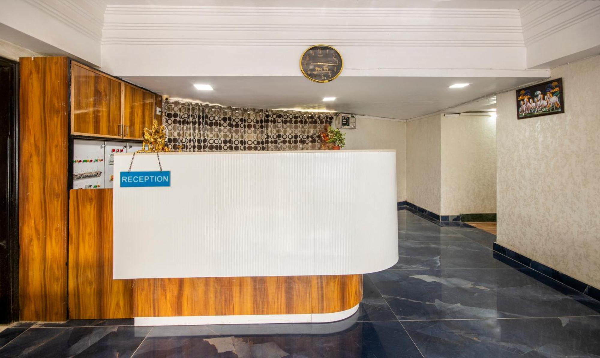 Itsy Hotels Shree Krishna Palace Ahmedabad Extérieur photo